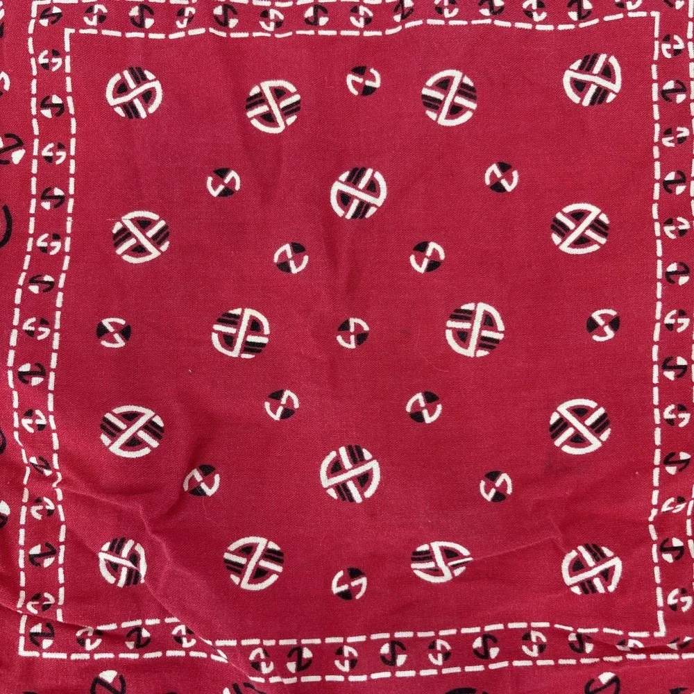 Vintage Red Bandana Guaranteed Fast Color‎ Geometric Pattern RN 14193